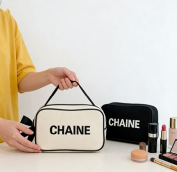 Custom Logo Cosmetic Bag with Chain Manufacturer | Wholesale & OEM